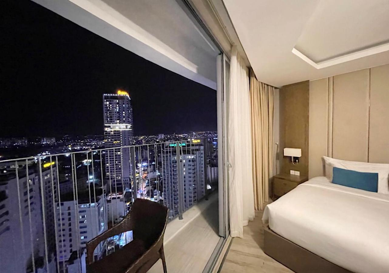 Hotel Panorama Luxury Beach Nha Trang Exterior foto
